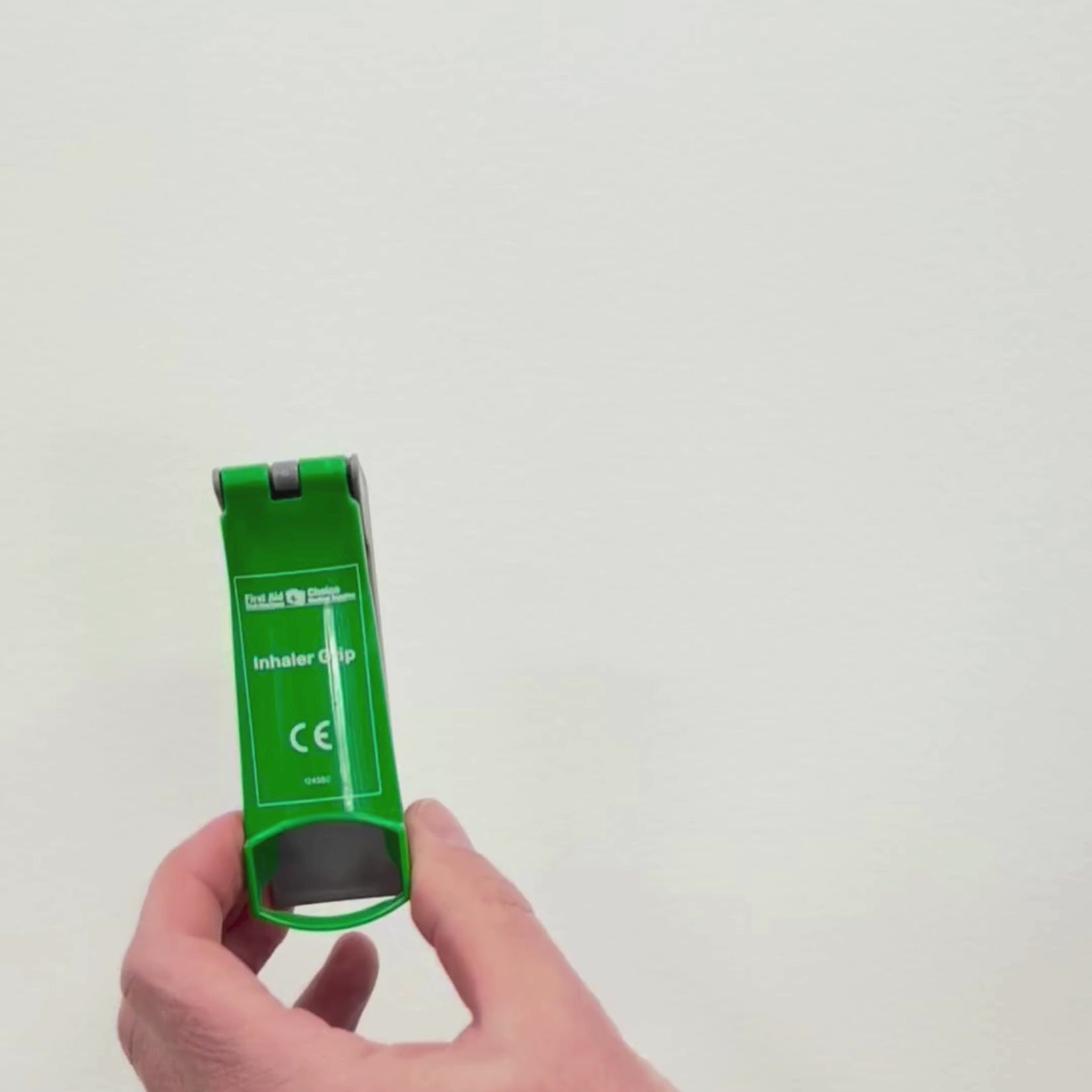 Inhaler Grip 200 Device | First Aid Distributions