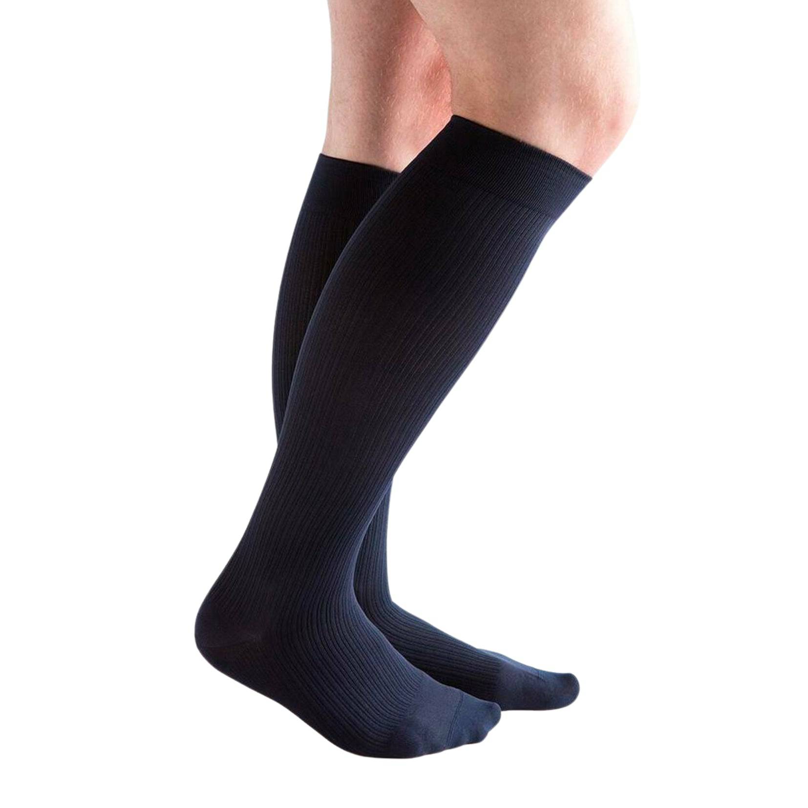 Silverline Compression Socks for Men 20-30 mmHg - Venosan (1) - First Aid Distributions